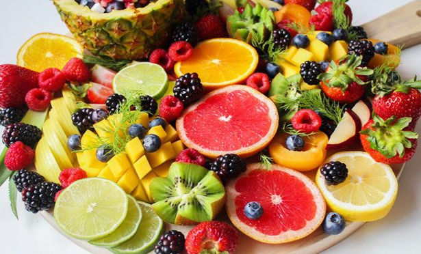  Meyvelerin Faydaları – En Sevdiğiniz Meyveler Bakın Nelere İyi Geliyor!